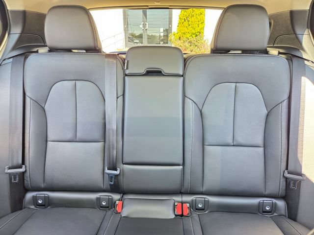 New 2026 Volvo XC40 B5 Core w/ Protection Package Premier AWD/4WD image 11