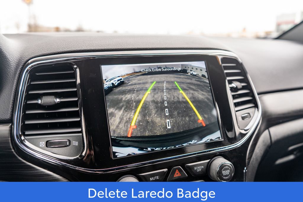 Used 2022 Jeep Grand Cherokee Laredo X image 31