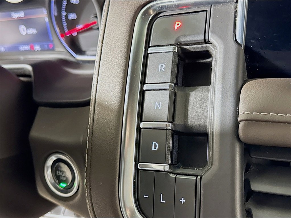 Used 2021 Chevrolet Tahoe Z71 image 14