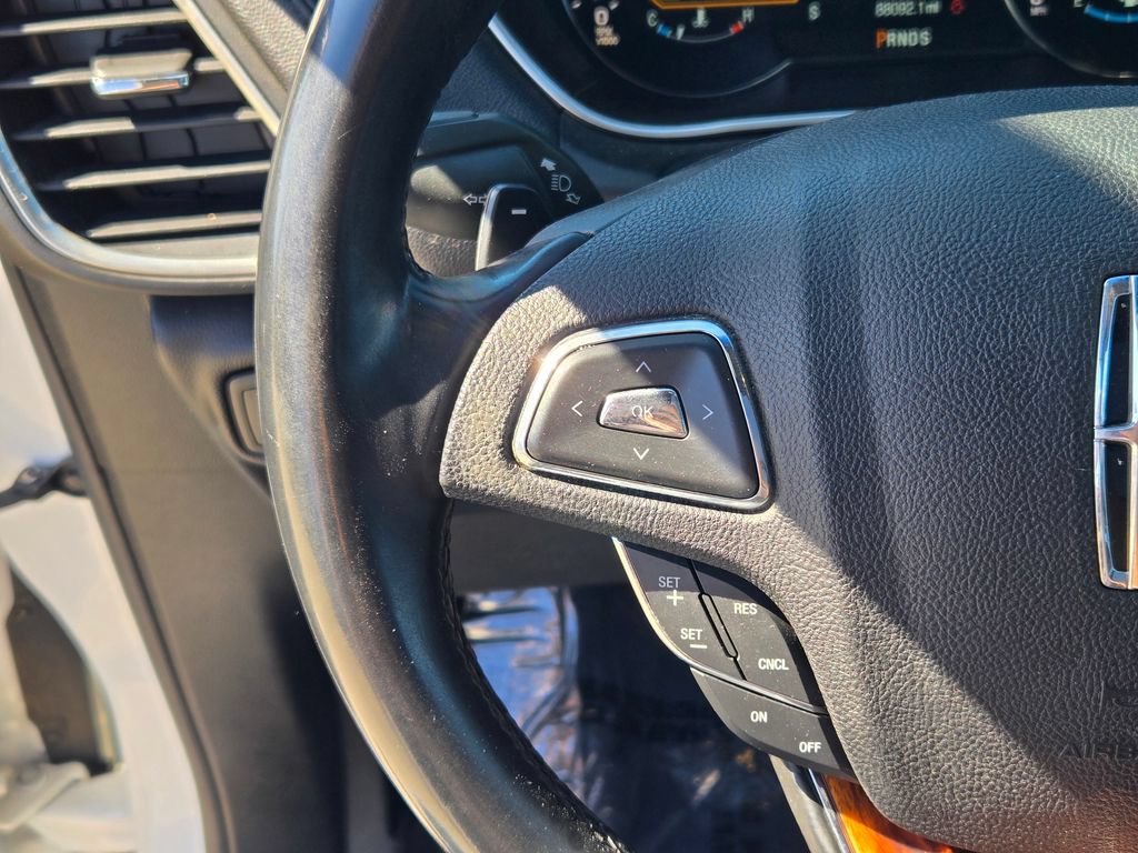 Used 2016 Lincoln MKX Reserve w/ Climate Package AWD/4WD image 39