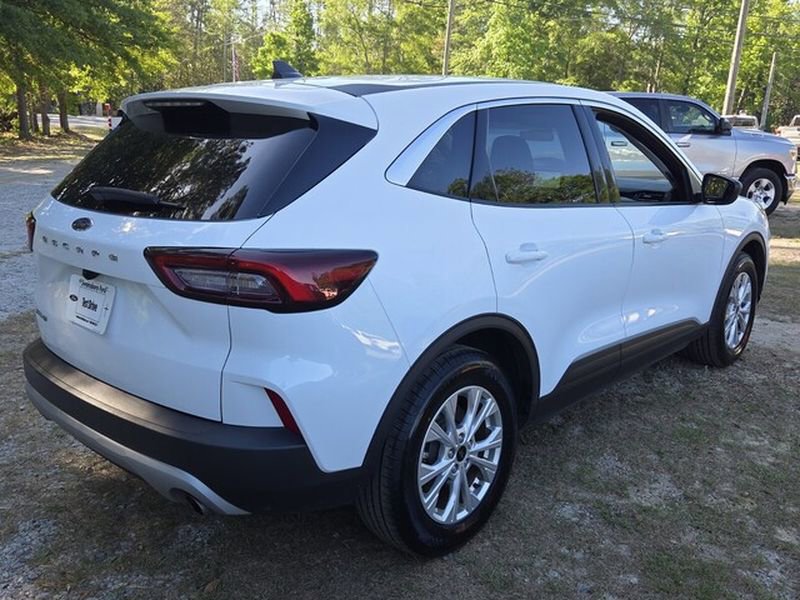 Used 2024 Ford Escape Active FWD image 13