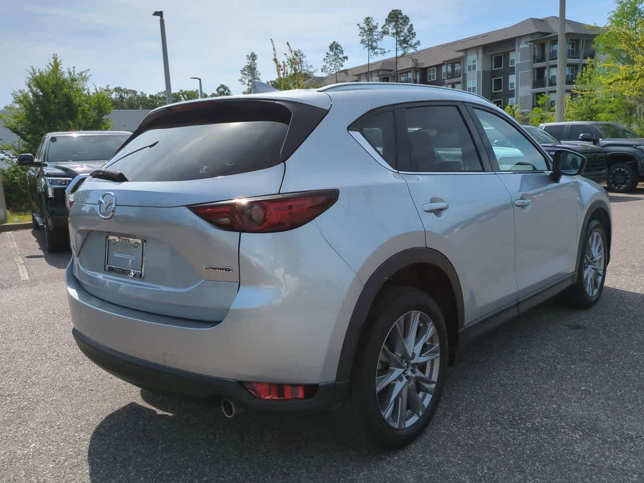 Used 2020 MAZDA CX-5 Grand Touring w/ GT Premium Package FWD image 6
