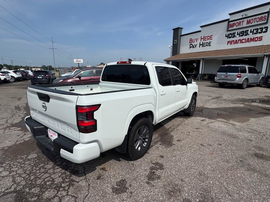 Used 2025 Nissan Frontier SV w/ Tow Package RWD image 7
