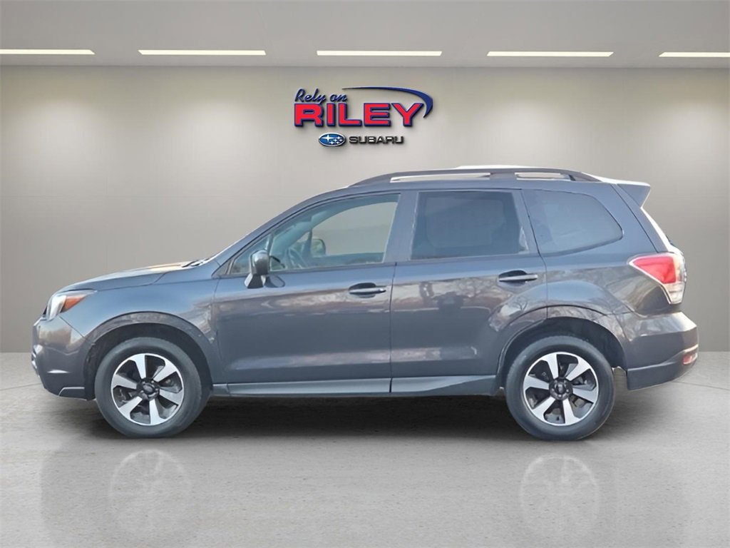 Used 2017 Subaru Forester 2.5i Premium image 2