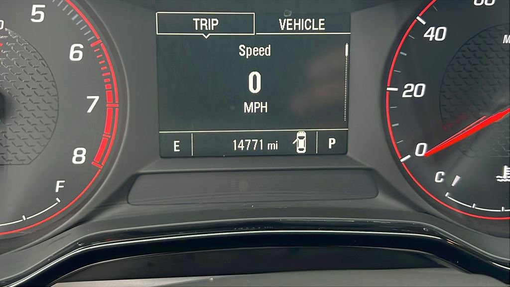 Used 2024 Chevrolet Trax RS w/ Driver Confidence Package image 29