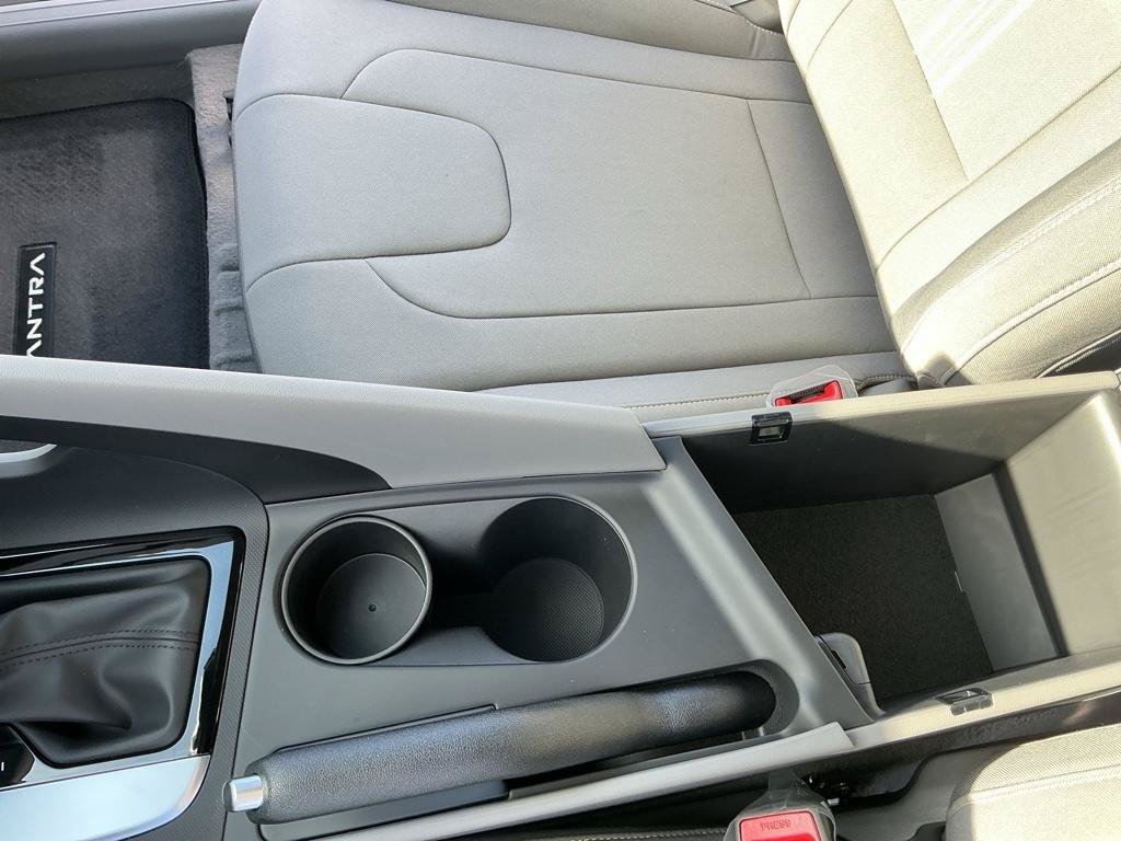 Certified 2026 Hyundai Elantra Sport FWD image 8
