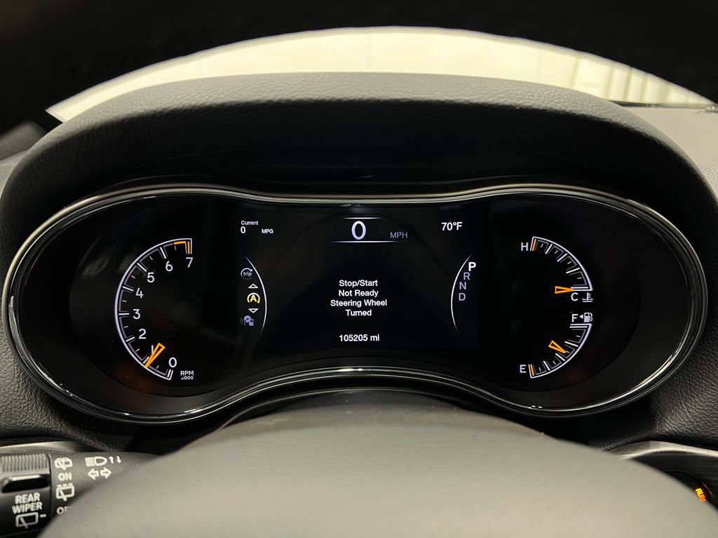 Used 2019 Jeep Grand Cherokee Altitude image 24