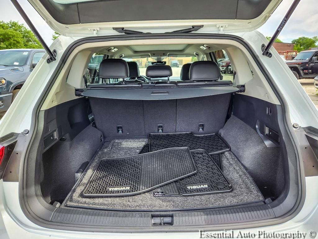 Used 2023 Volkswagen Tiguan SE w/ Panoramic Sunroof Package AWD/4WD image 20
