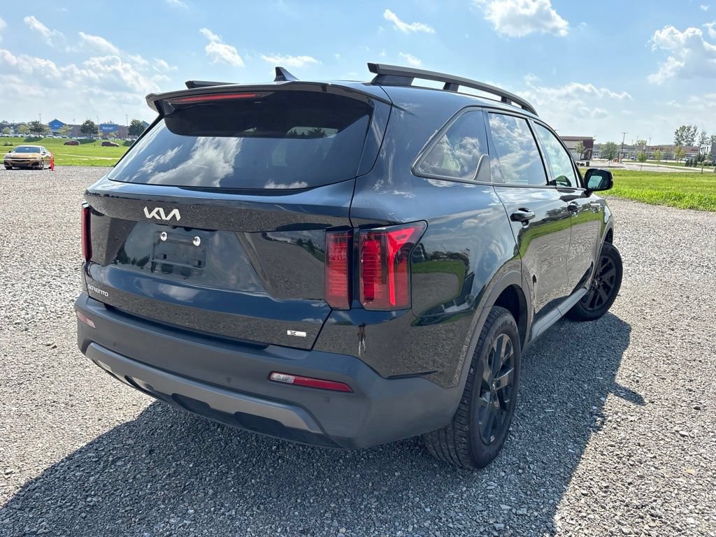 Used 2023 Kia Sorento S AWD/4WD image 10