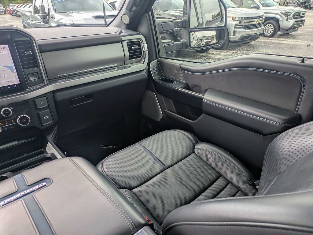 Used 2025 Ford F450 Platinum w/ FX4 Off-Road Package AWD/4WD image 20