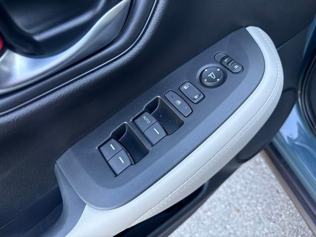 New 2026 Honda HR-V LX image 10