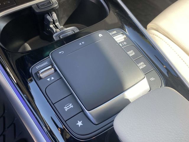 Used 2021 Mercedes-Benz GLB 250 image 30
