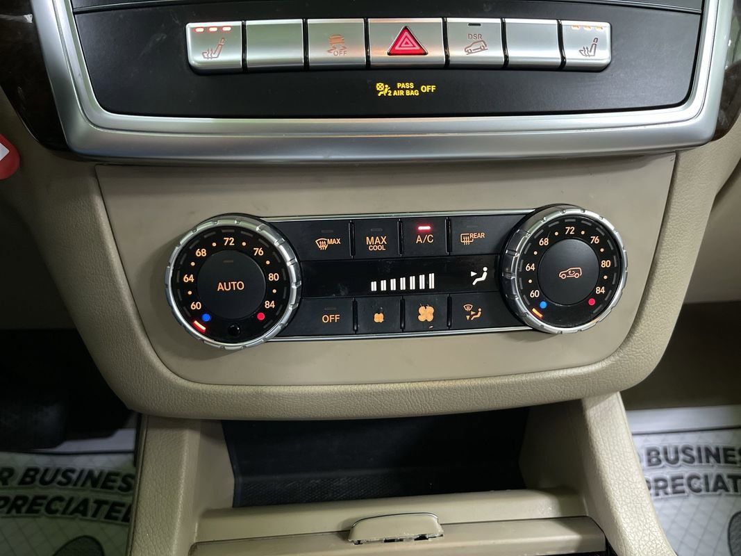 Used 2012 Mercedes-Benz ML 350 4MATIC w/ Premium 1 Pkg image 24