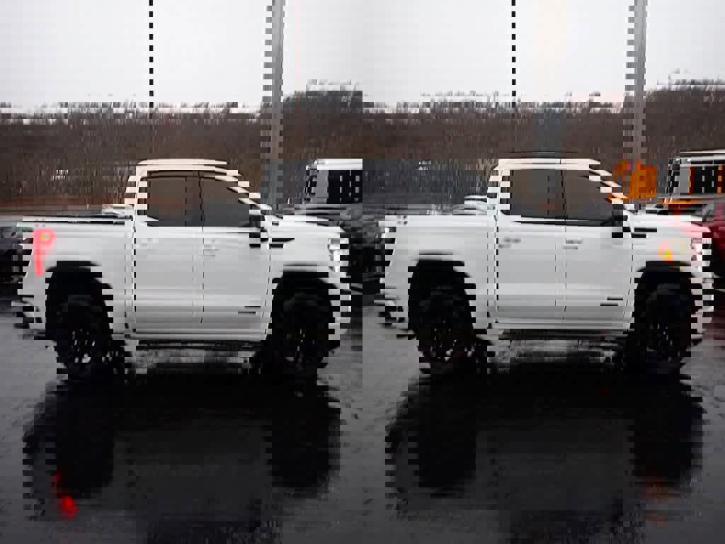 Used 2020 GMC Sierra 1500 Elevation w/ Elevation Value Package image 7