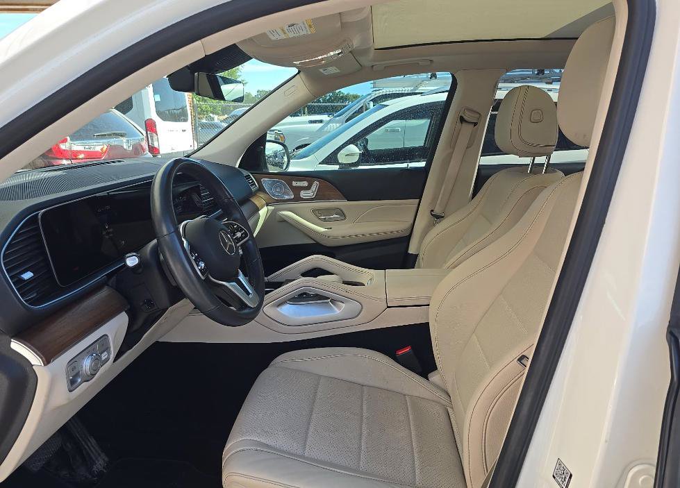 Used 2022 Mercedes-Benz GLE 350 4MATIC w/ AMG Line Exterior image 7