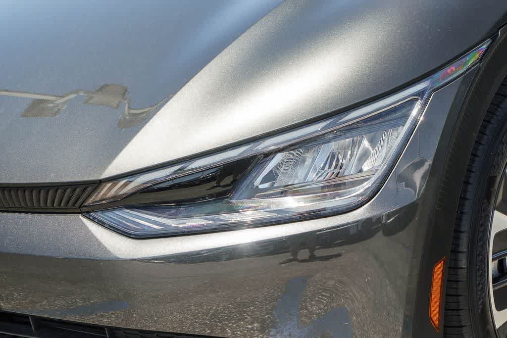 Certified 2023 Kia EV6 Light RWD image 8