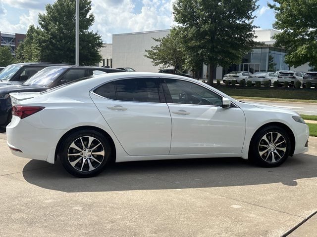 Used 2015 Acura TLX FWD image 2