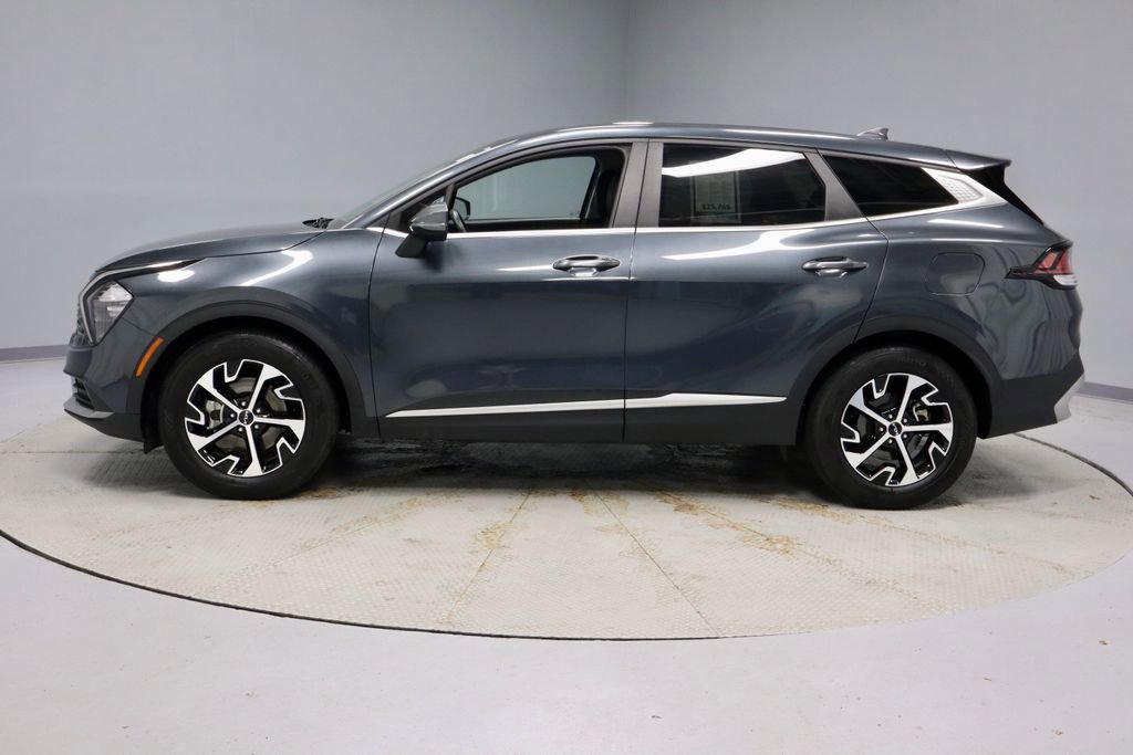 Used 2023 Kia Sportage EX FWD image 9