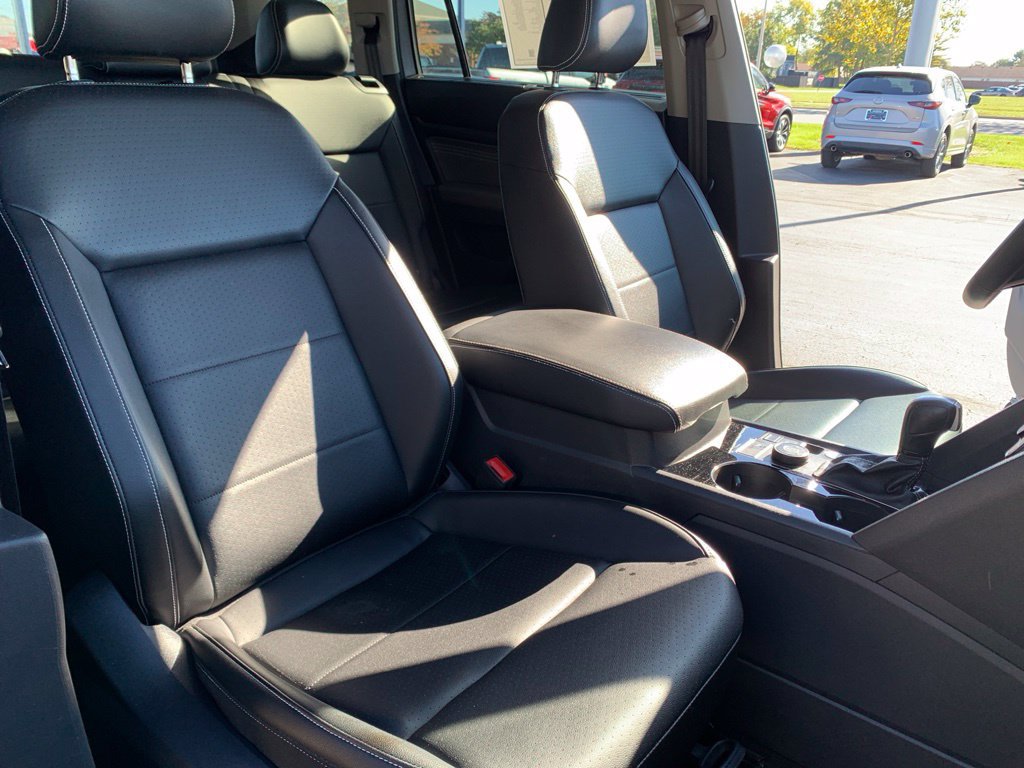 Used 2023 Volkswagen Atlas SE AWD/4WD image 24