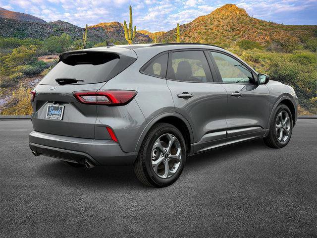 Used 2024 Ford Escape ST-Line image 4