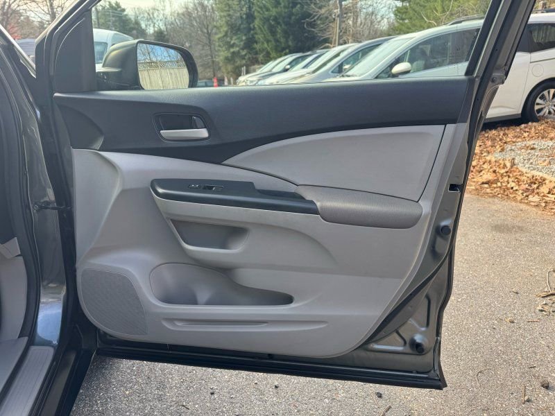 Used 2014 Honda CR-V LX image 20