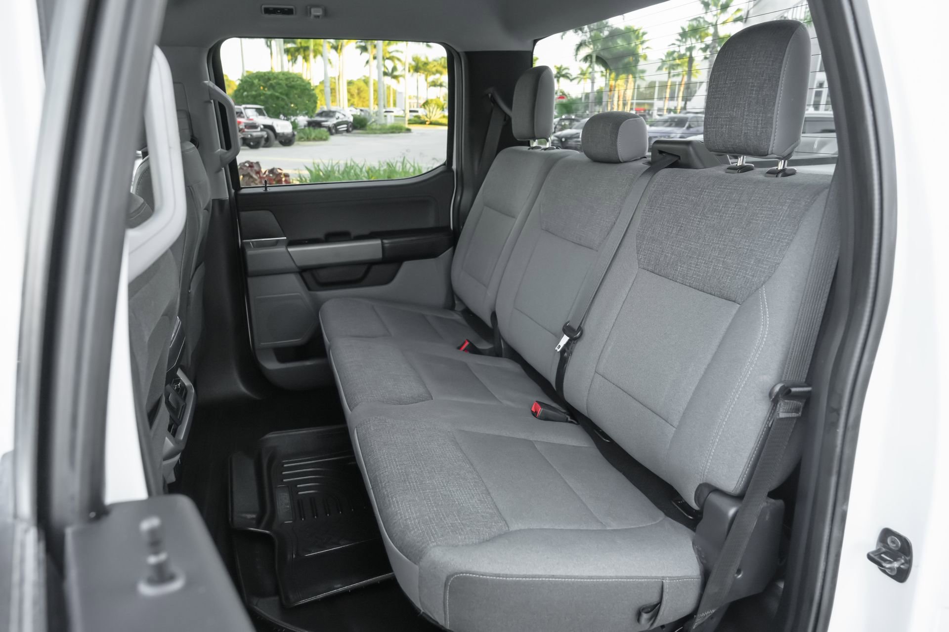 Used 2024 Ford F150 XLT w/ Mobile Office Package image 34