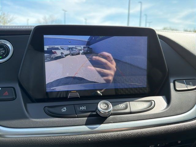 Used 2020 Chevrolet Blazer LT FWD image 29