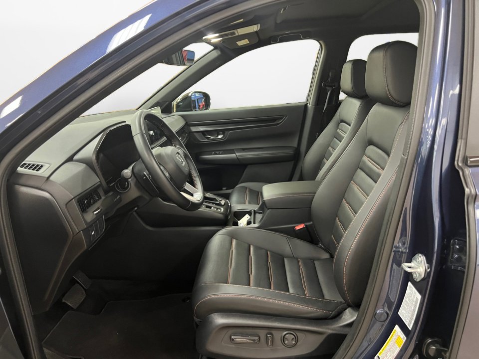 Certified 2026 Honda CR-V Sport-L image 9