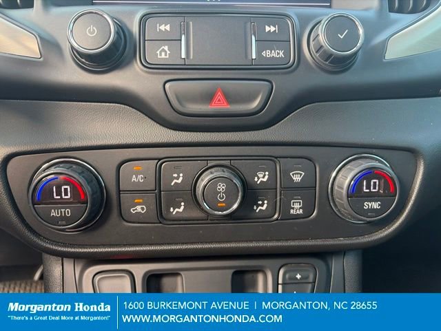 Used 2020 GMC Terrain Denali w/ Denali Premium Package AWD/4WD image 26