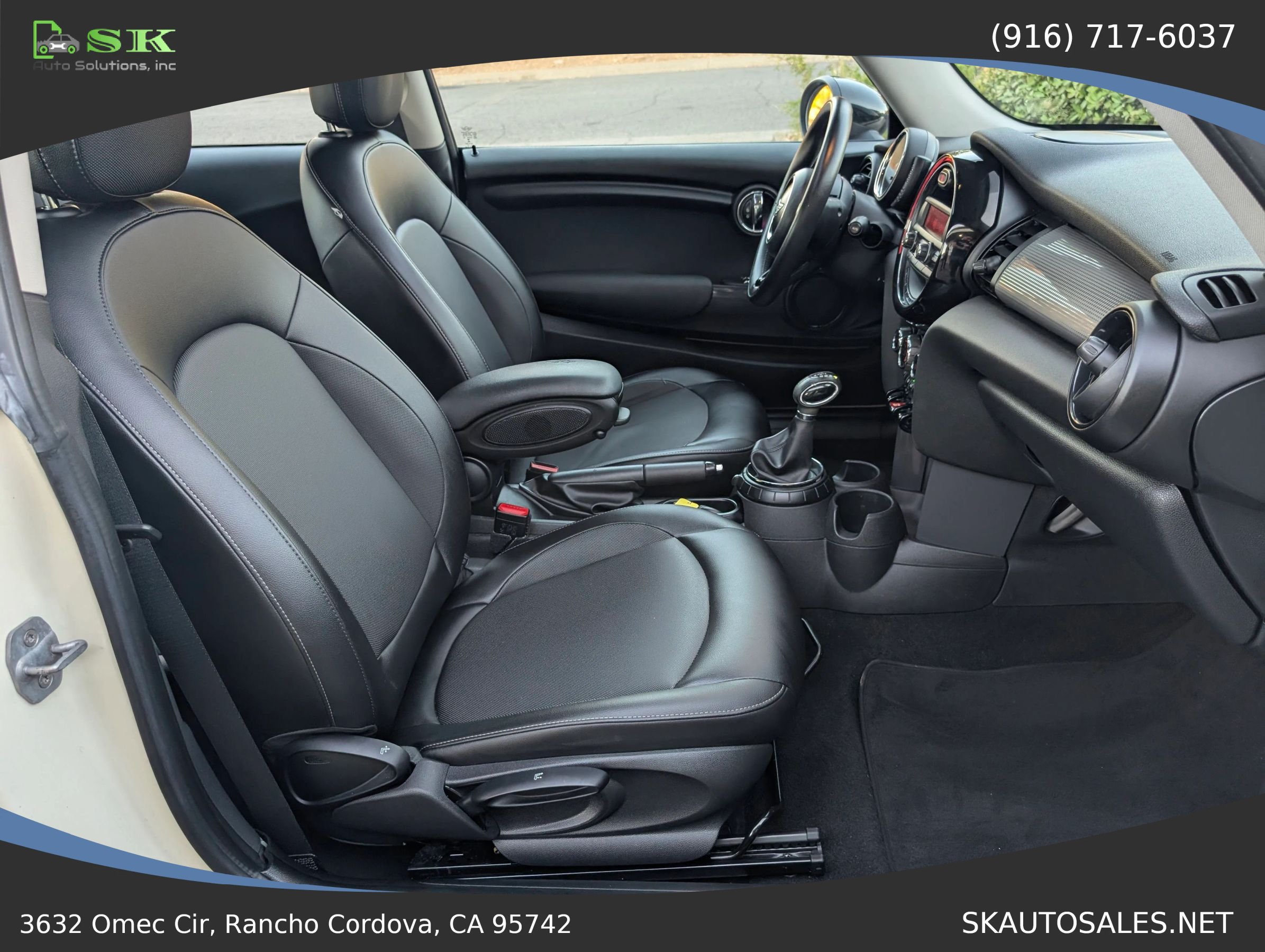 Used 2014 MINI Cooper 2-Door Hardtop FWD image 30