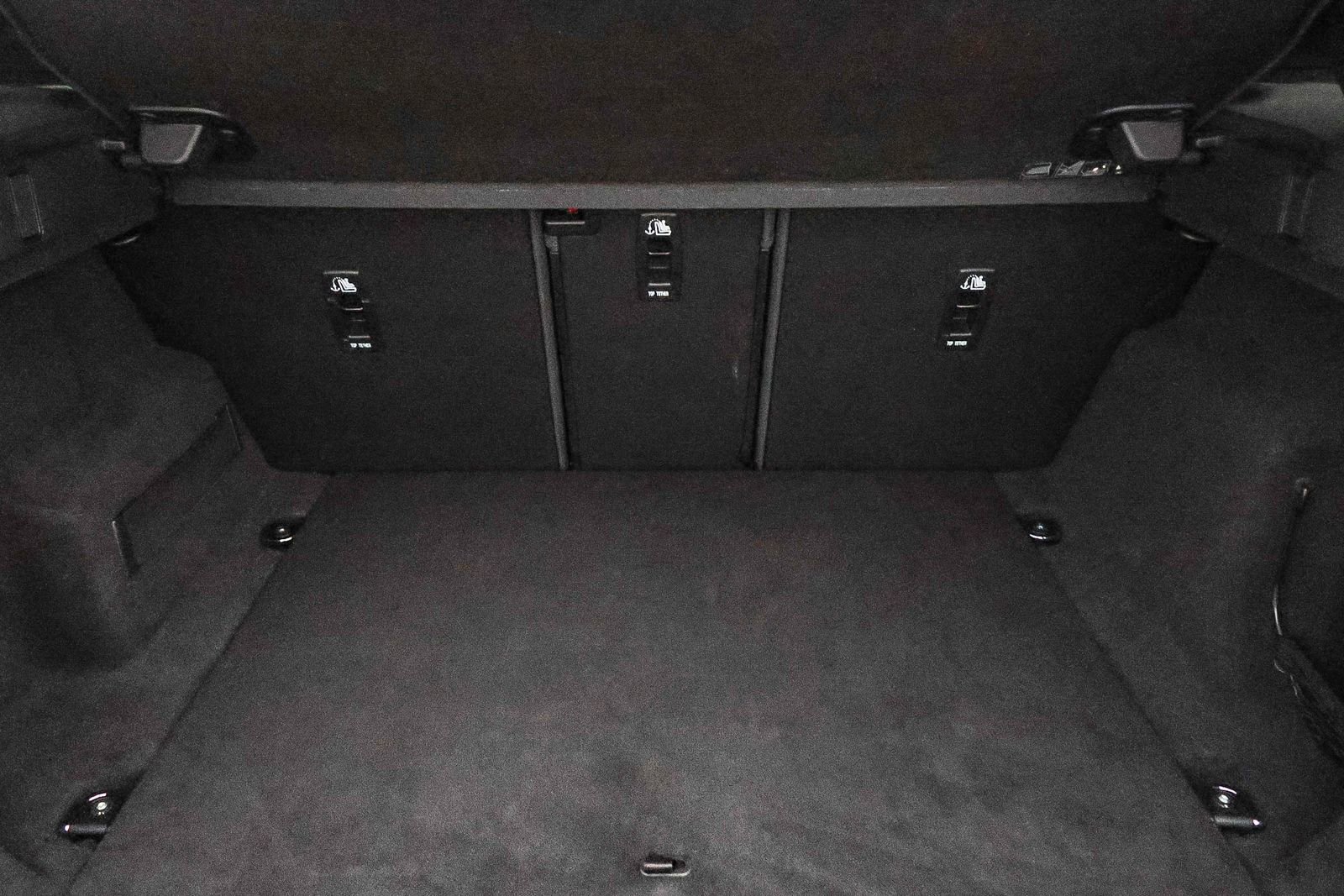 Certified 2023 Land Rover Range Rover Evoque SE image 27