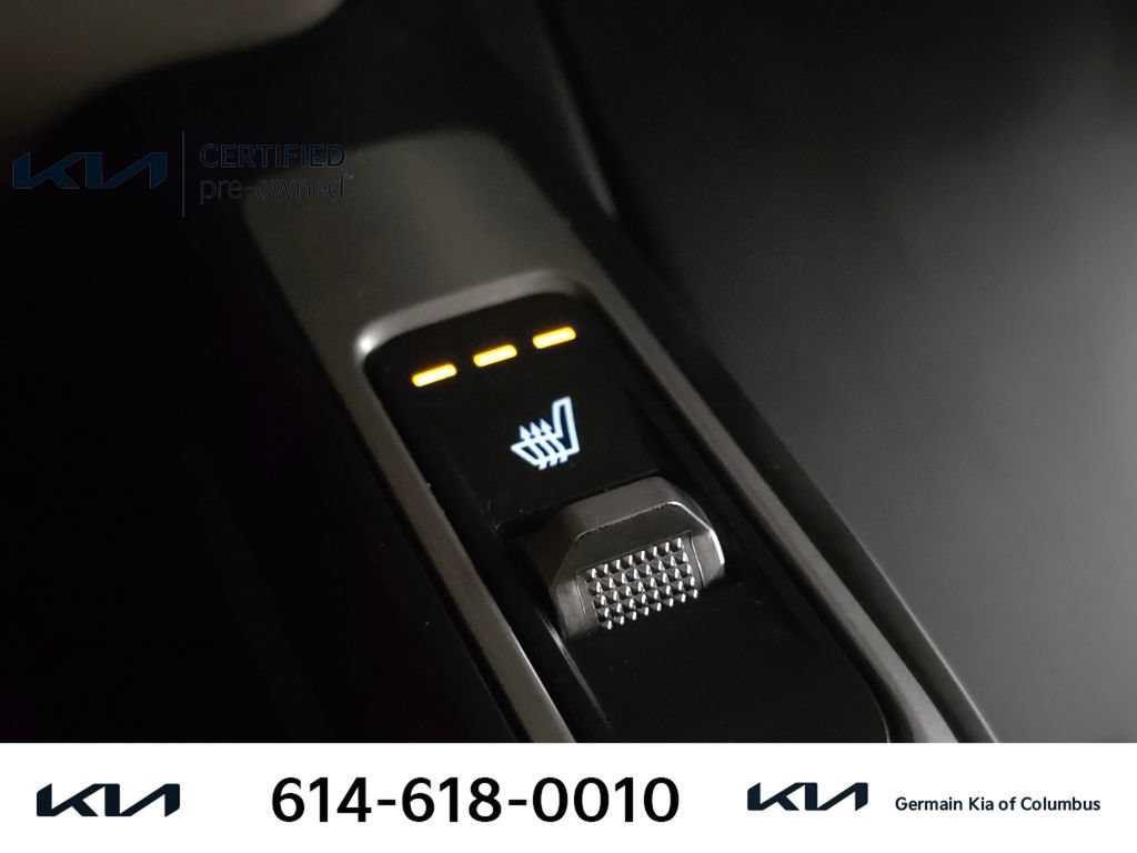 Certified 2023 Kia Sorento EX FWD image 30