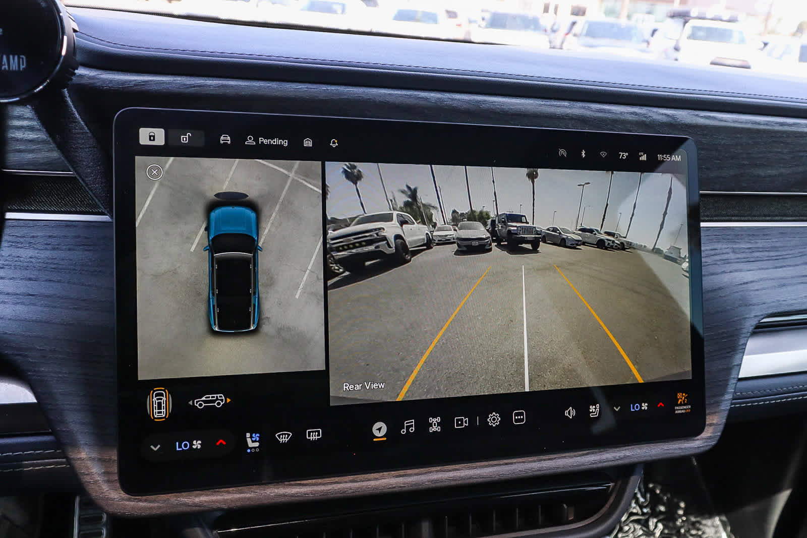 Used 2023 Rivian R1S Adventure image 26