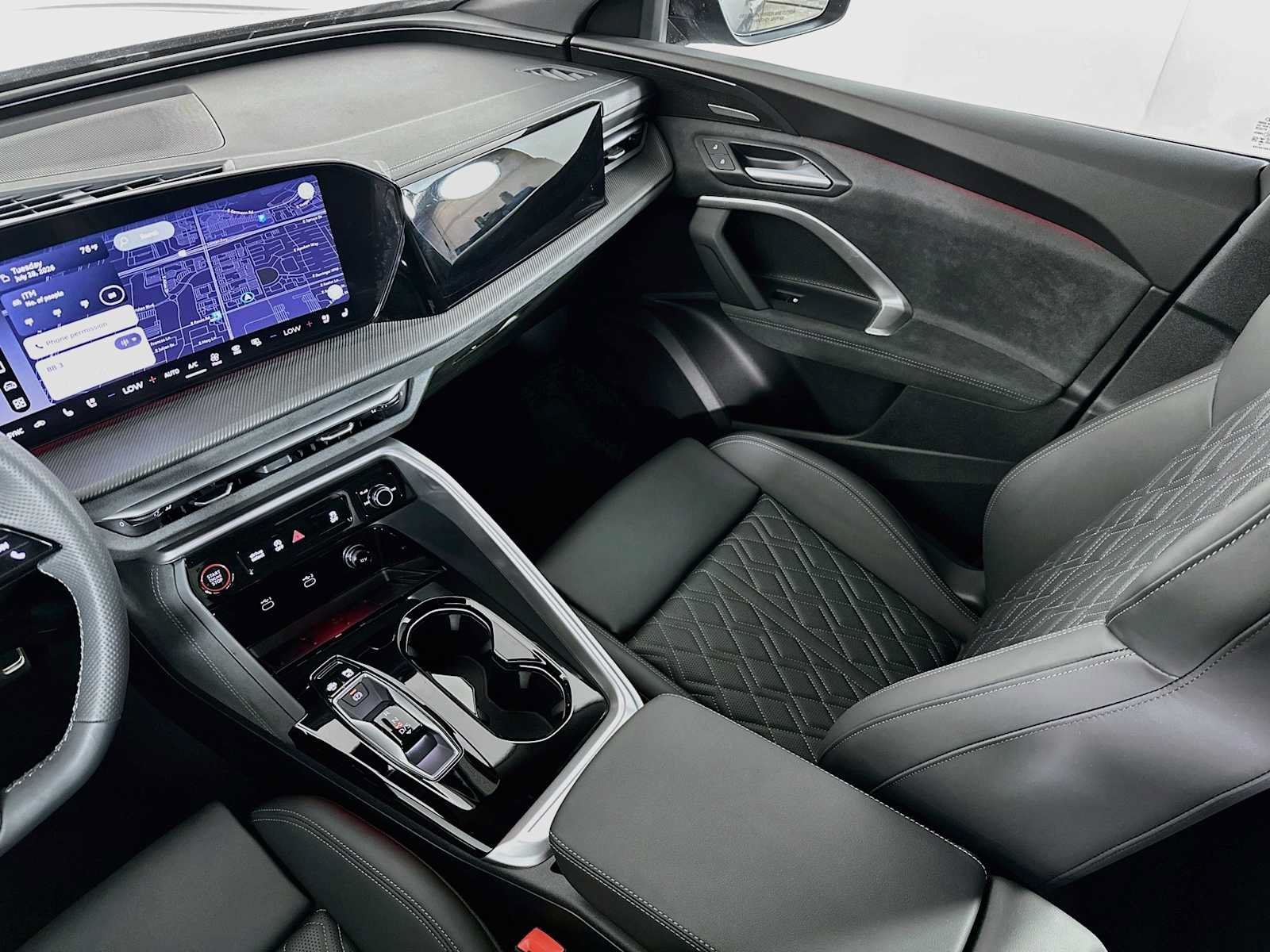 New 2026 Audi SQ5 Premium Plus AWD/4WD image 21
