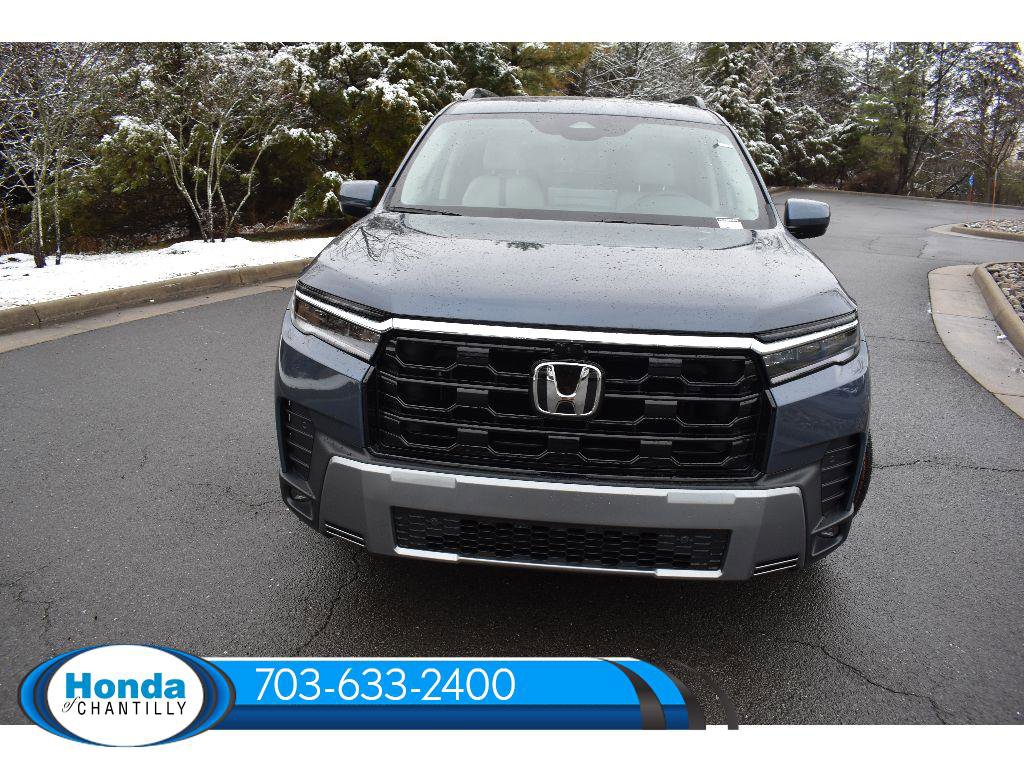 New 2026 Honda Pilot Touring video 2