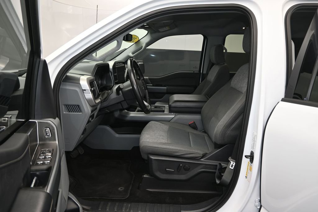 Used 2022 Ford F150 XLT w/ Equipment Group 302A High AWD/4WD image 12