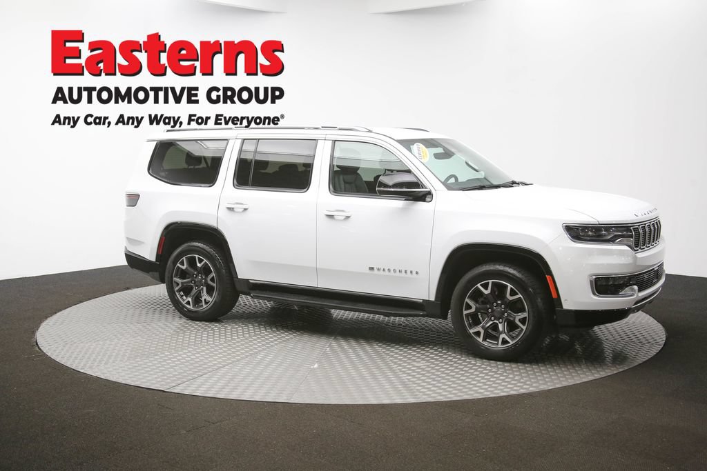 Used 2023 Jeep Wagoneer Series III w/ Preferred Equipment Group RWD image 45