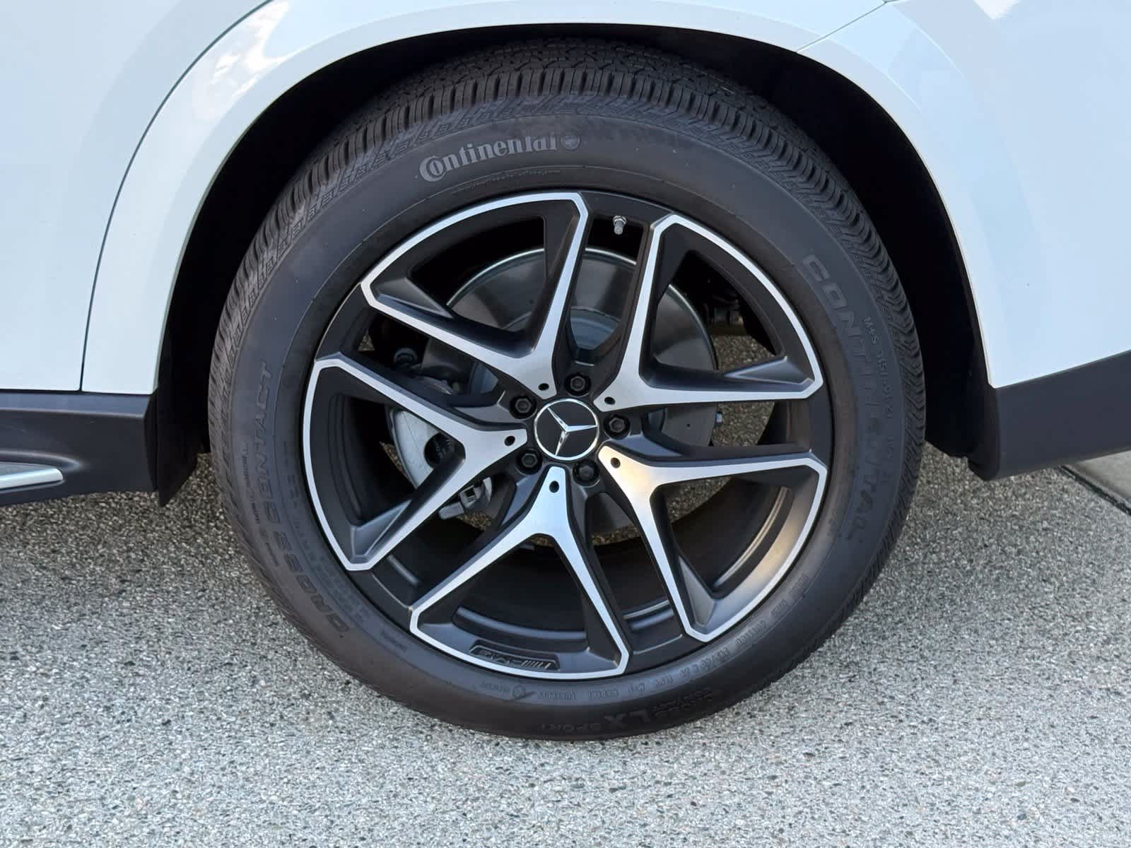 New 2026 Mercedes-Benz GLE 53 AMG 4MATIC Coupe image 14
