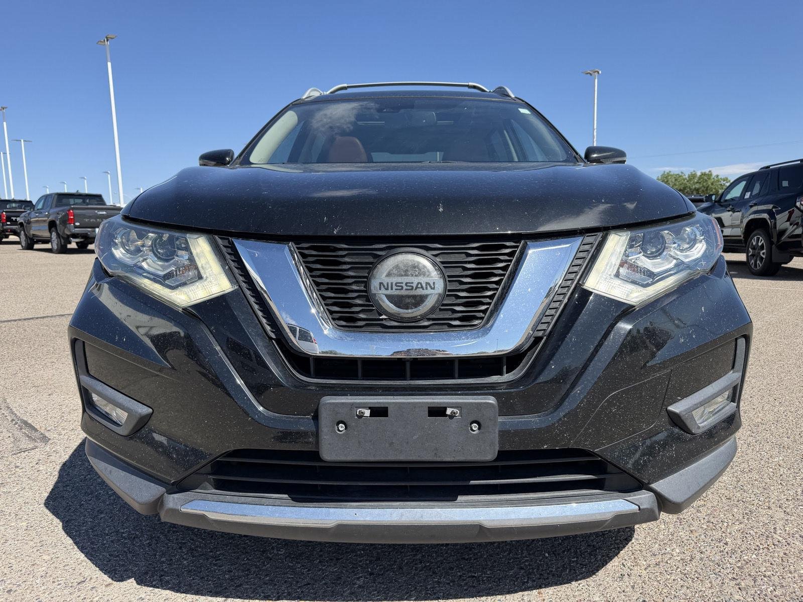 Used 2019 Nissan Rogue SL w/ Premium Package AWD/4WD image 11