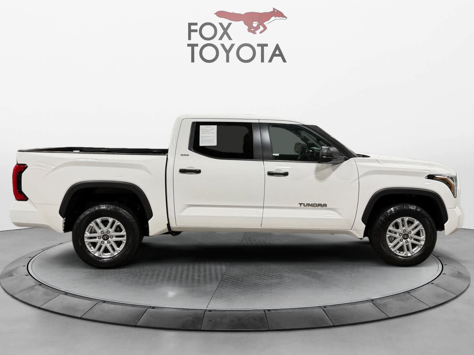 Used 2025 Toyota Tundra SR5 AWD/4WD image 7