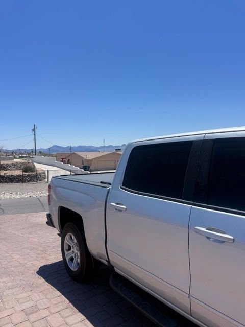 Used 2018 Chevrolet Silverado 1500 LT w/ All Star Edition AWD/4WD image 3