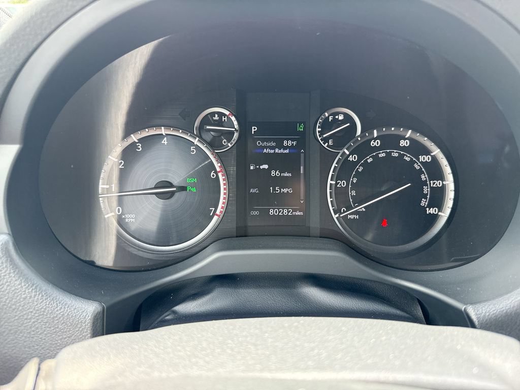 Used 2022 Lexus GX 460 Premium w/ Accessory Package AWD/4WD image 15