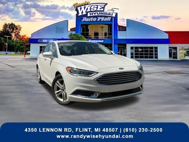 Used 2018 Ford Fusion SE w/ Fusion SE Technology Package FWD image 1