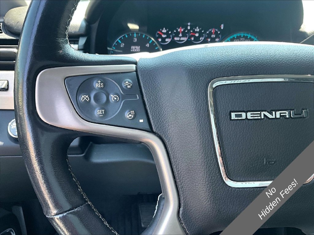 Used 2020 GMC Yukon Denali w/ Denali Premium Package AWD/4WD image 16