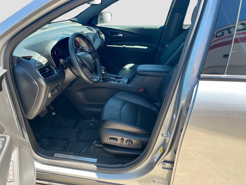 Used 2024 Chevrolet Equinox Premier AWD/4WD image 22