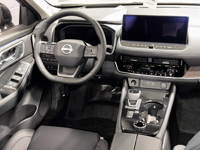 New 2026 Nissan Rogue Platinum w/ Platinum Premium Package image 14