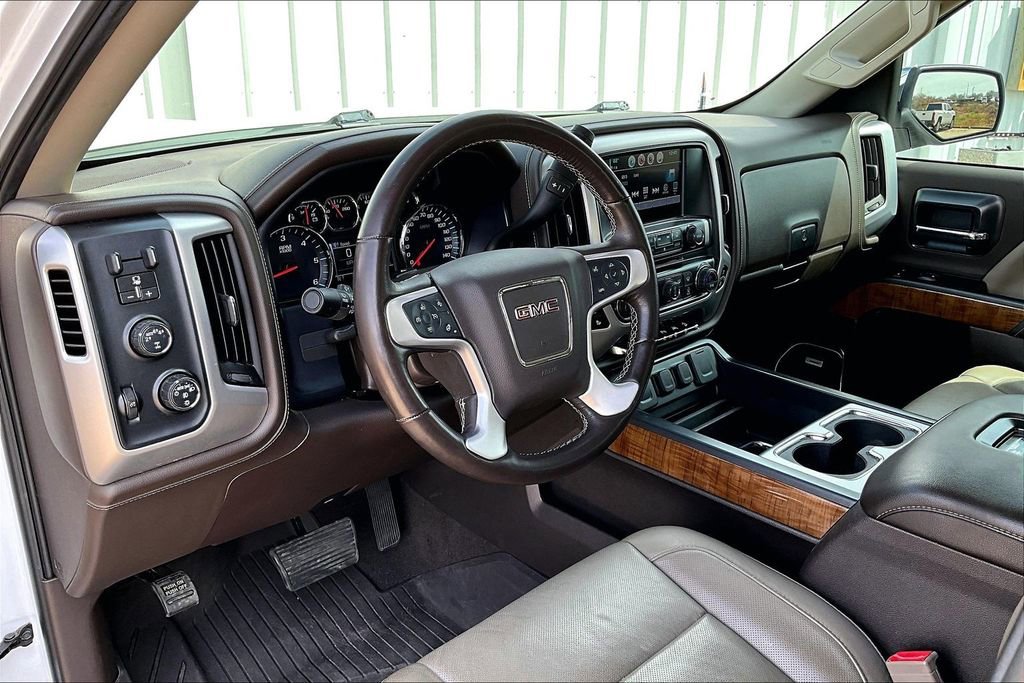Used 2018 GMC Sierra 1500 SLT image 16