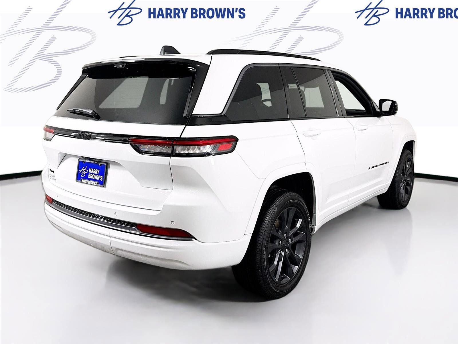 New 2026 Jeep Grand Cherokee Limited Reserve image 34