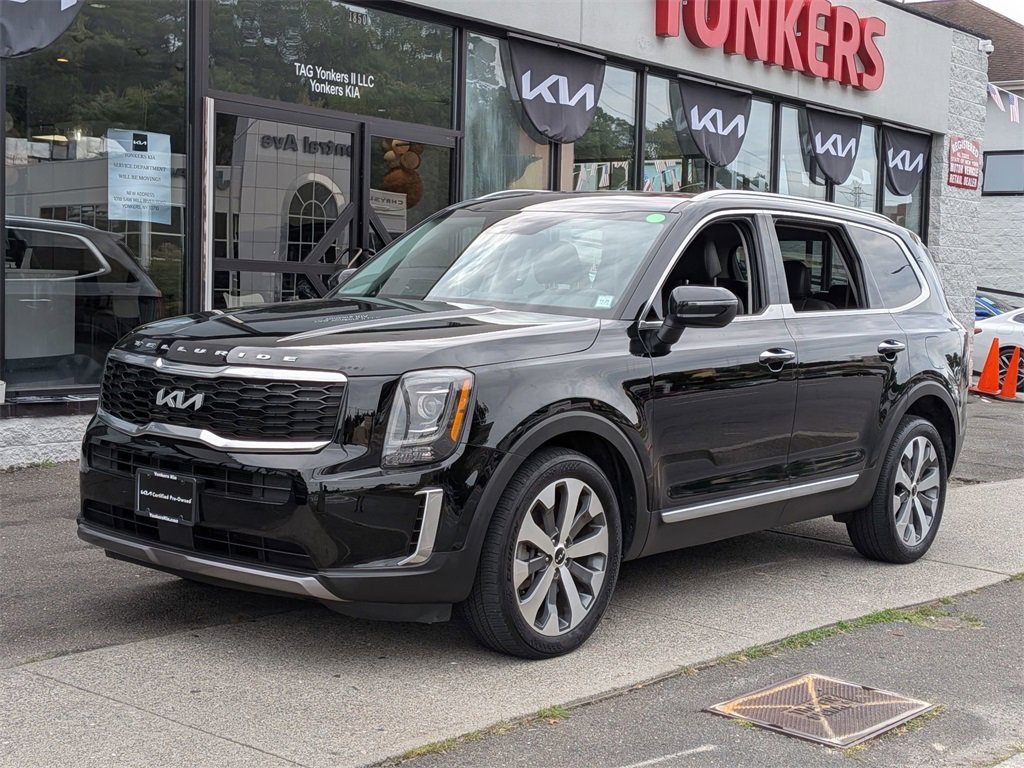 Certified 2022 Kia Telluride S image 2