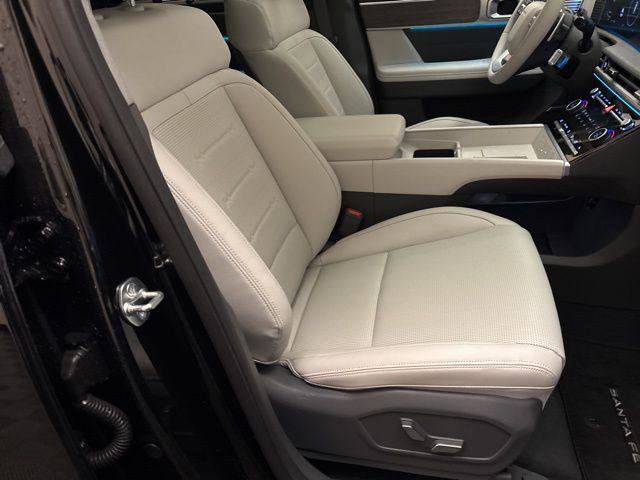 Used 2024 Hyundai Santa Fe Limited image 23